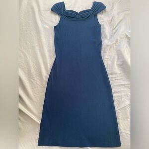 BCBG MAXAZRIA 90’s Knotted halter mid-length bodycon dress in Royal Blue🦋